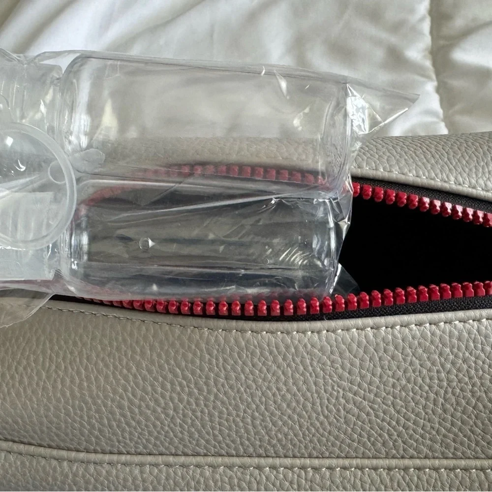 True Religion Toiletry Bag Men's Grey /Red Quadry Horseshoe Logo...